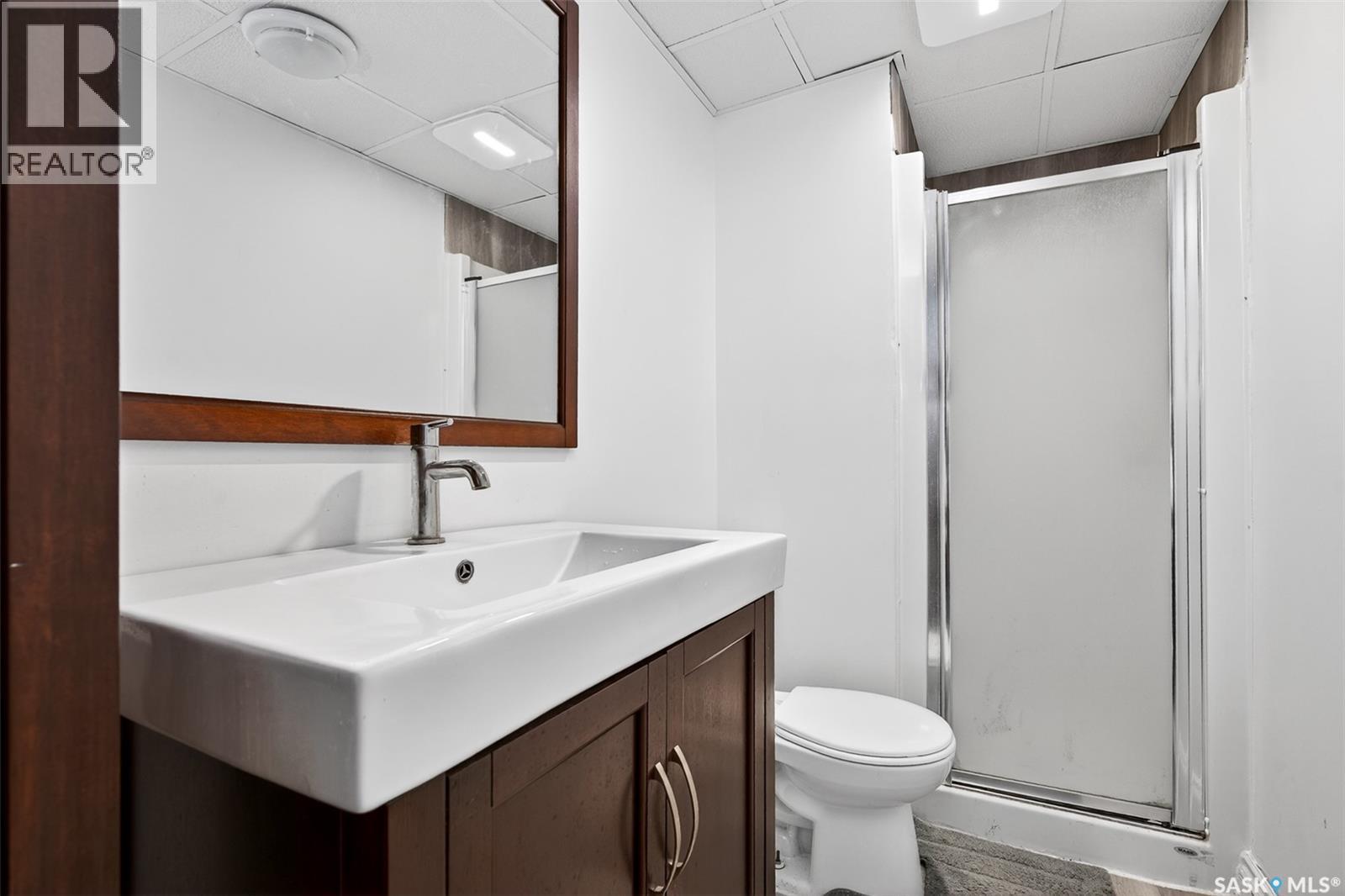 22 Edelweiss Crescent, Moose Jaw, SK - Indoor Photo Showing Bathroom