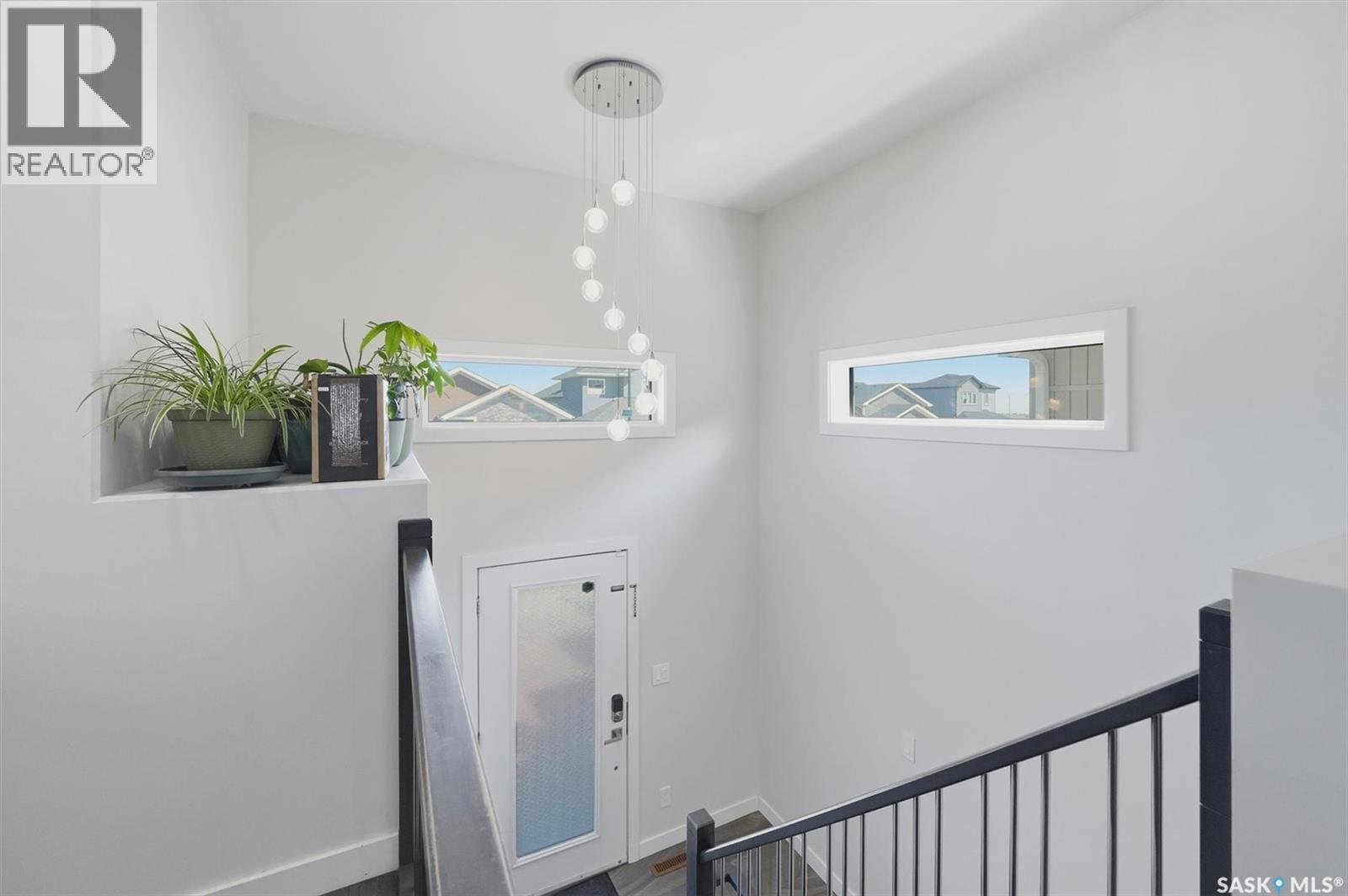 202 Bentley Court, Saskatoon, SK