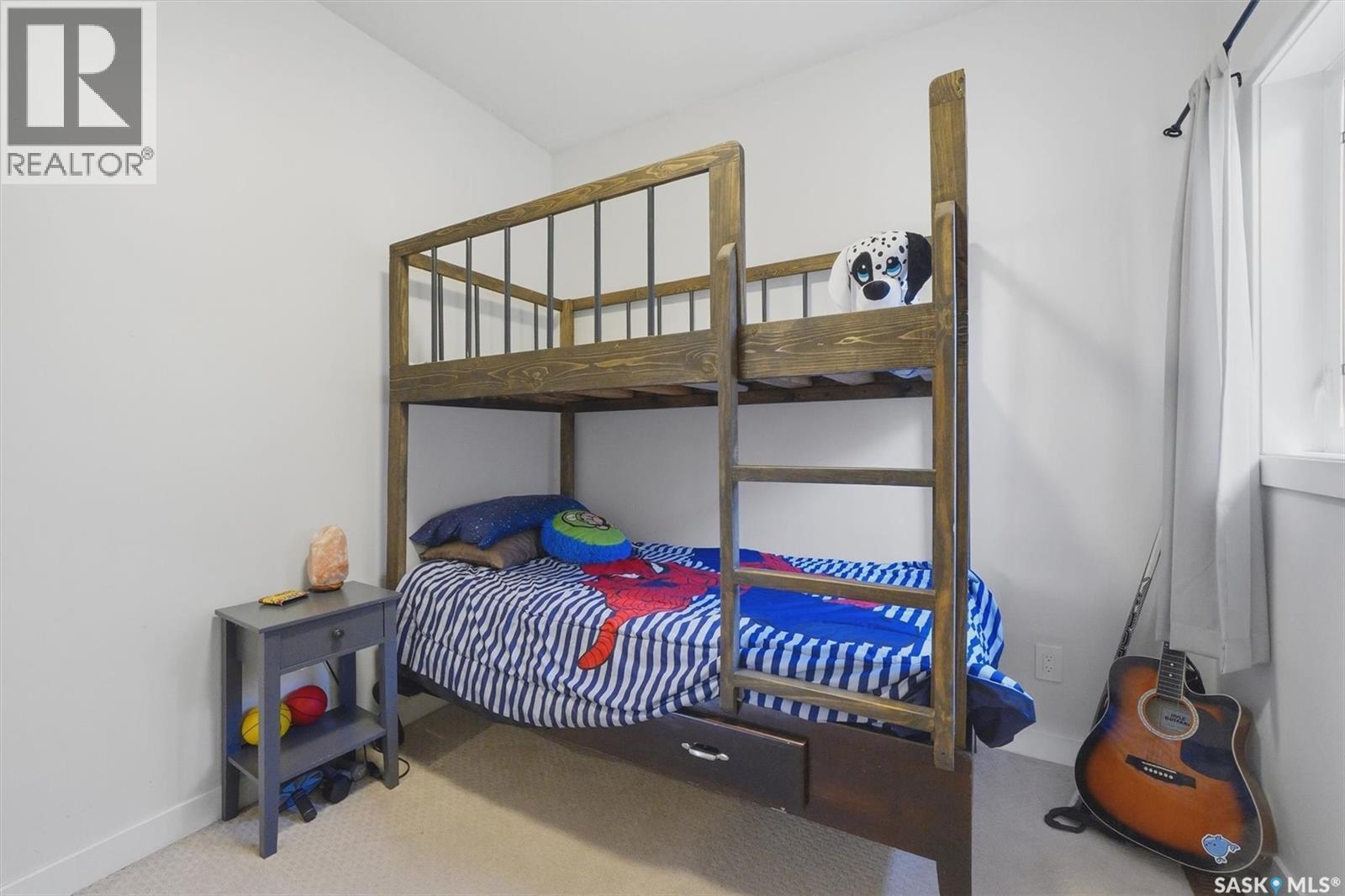 202 Bentley Court, Saskatoon, SK