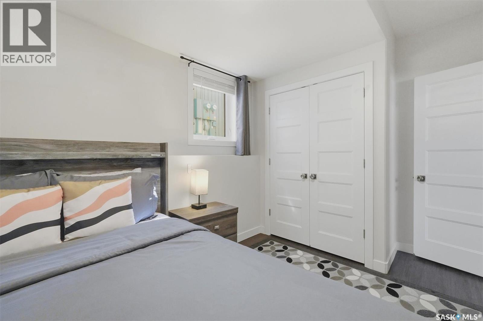 202 Bentley Court, Saskatoon, SK