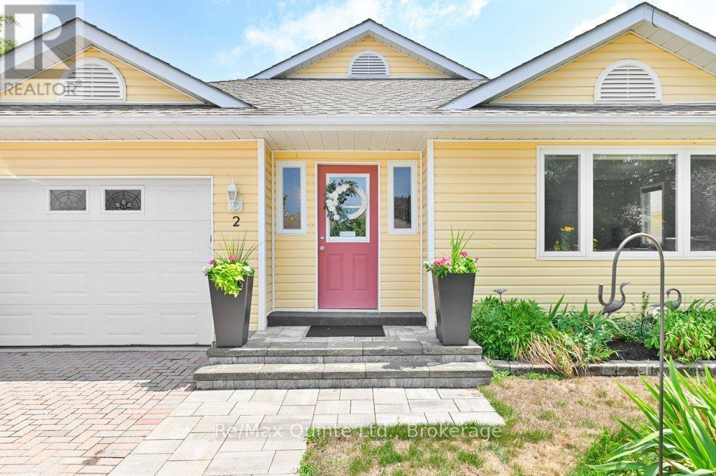 Updated 2 Bed room, 2 Bath Bungalow with Garage - 2 Heritage Drive, Prince Edward County (Wellington Ward), ON