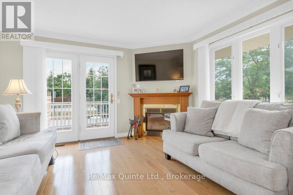 2 Heritage Drive, Prince Edward County (Wellington Ward), ON