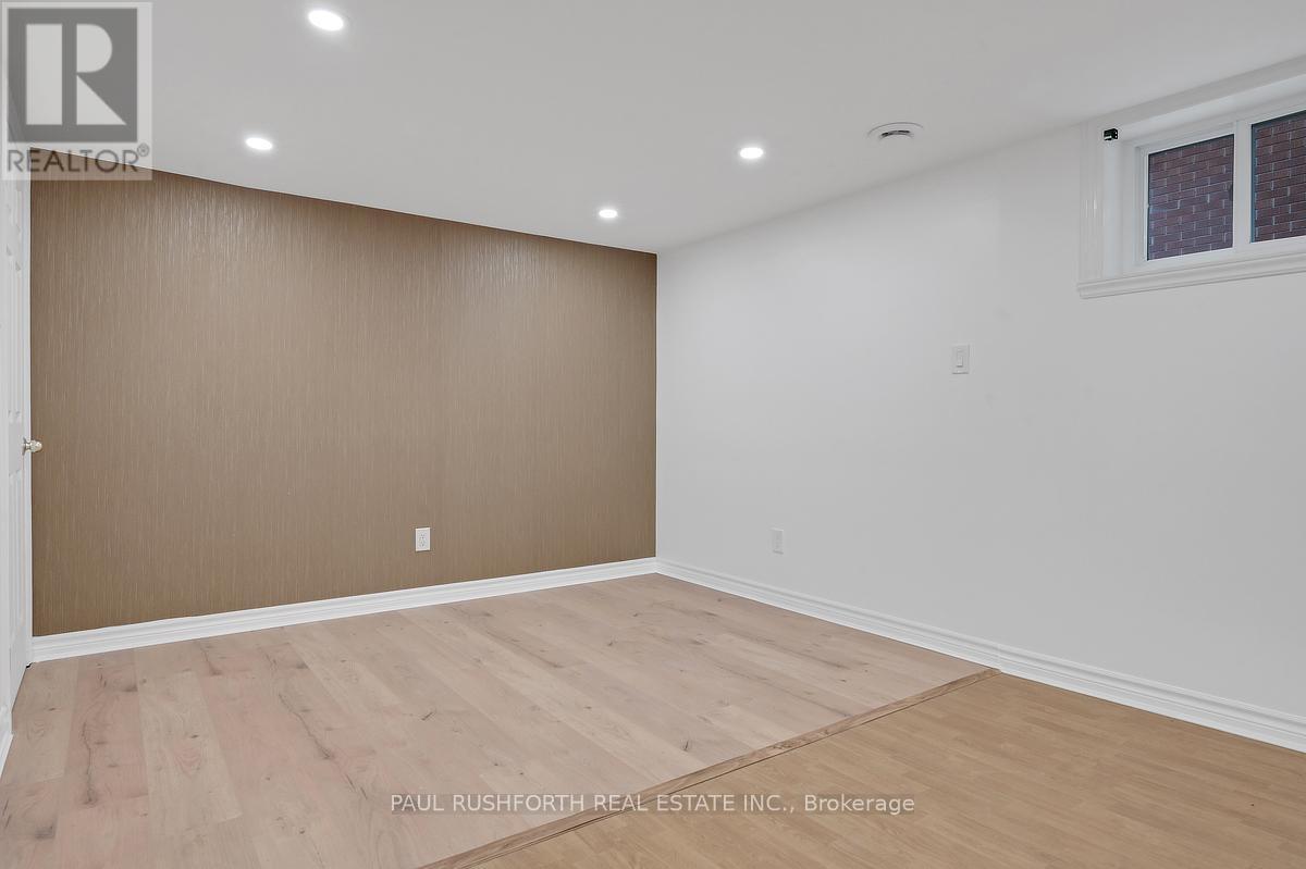 Apt #2- Living / Dining Room - 668 Fraser Avenue, Ottawa, ON - Indoor Photo Showing Other Room