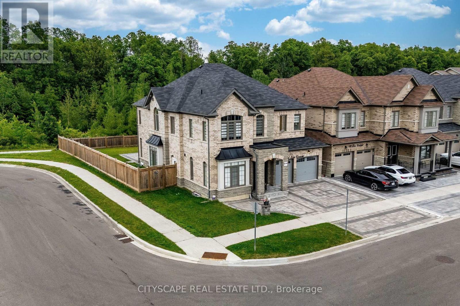54 Ezra Crescent, Brampton, ON