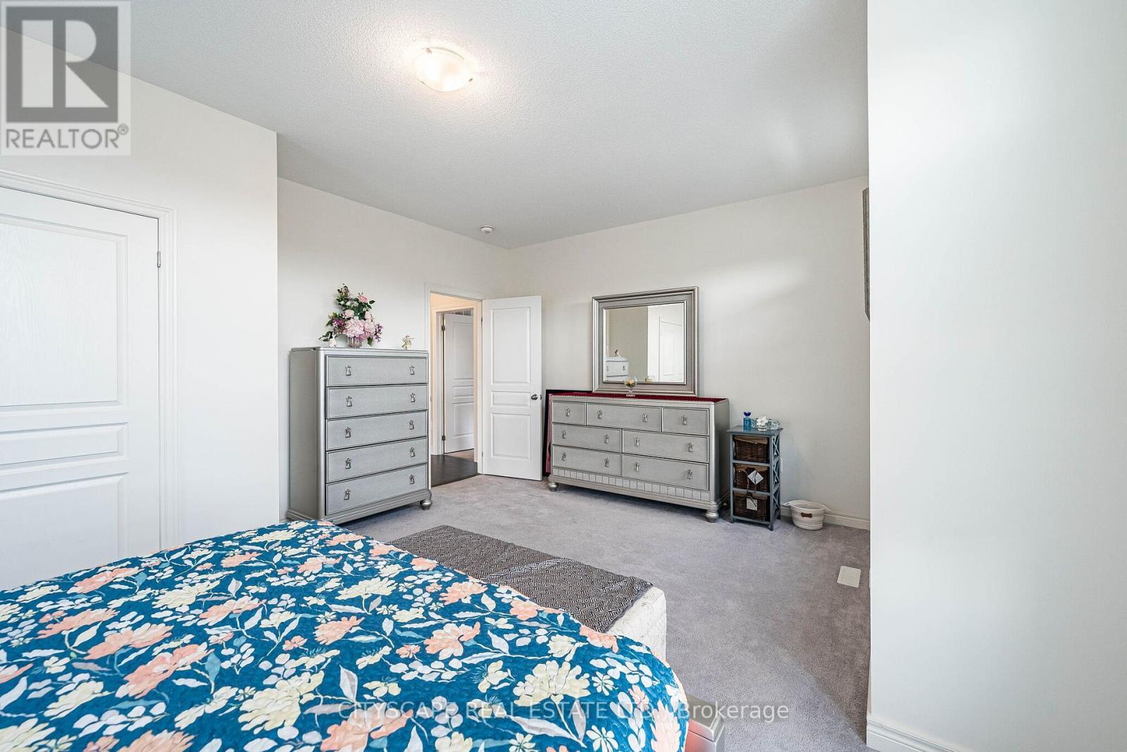 54 Ezra Crescent, Brampton, ON