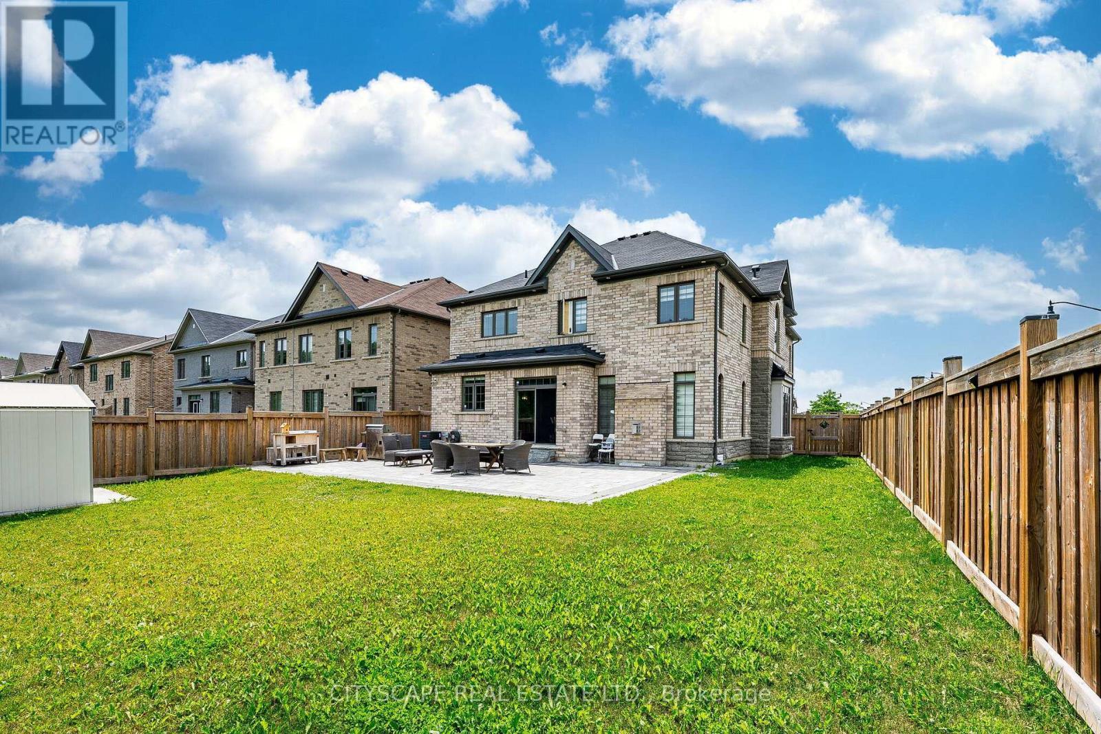 54 Ezra Crescent, Brampton, ON