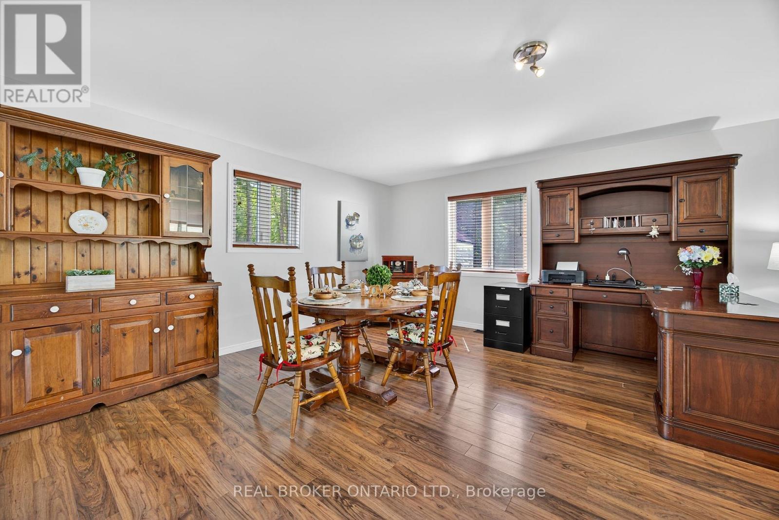 Dining Area - 2174 Atkinson Road, Springwater, ON