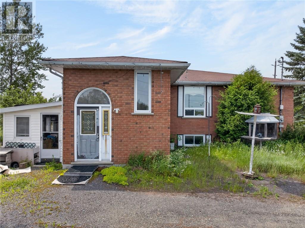 265 Bodson Drive E, Hanmer, ON