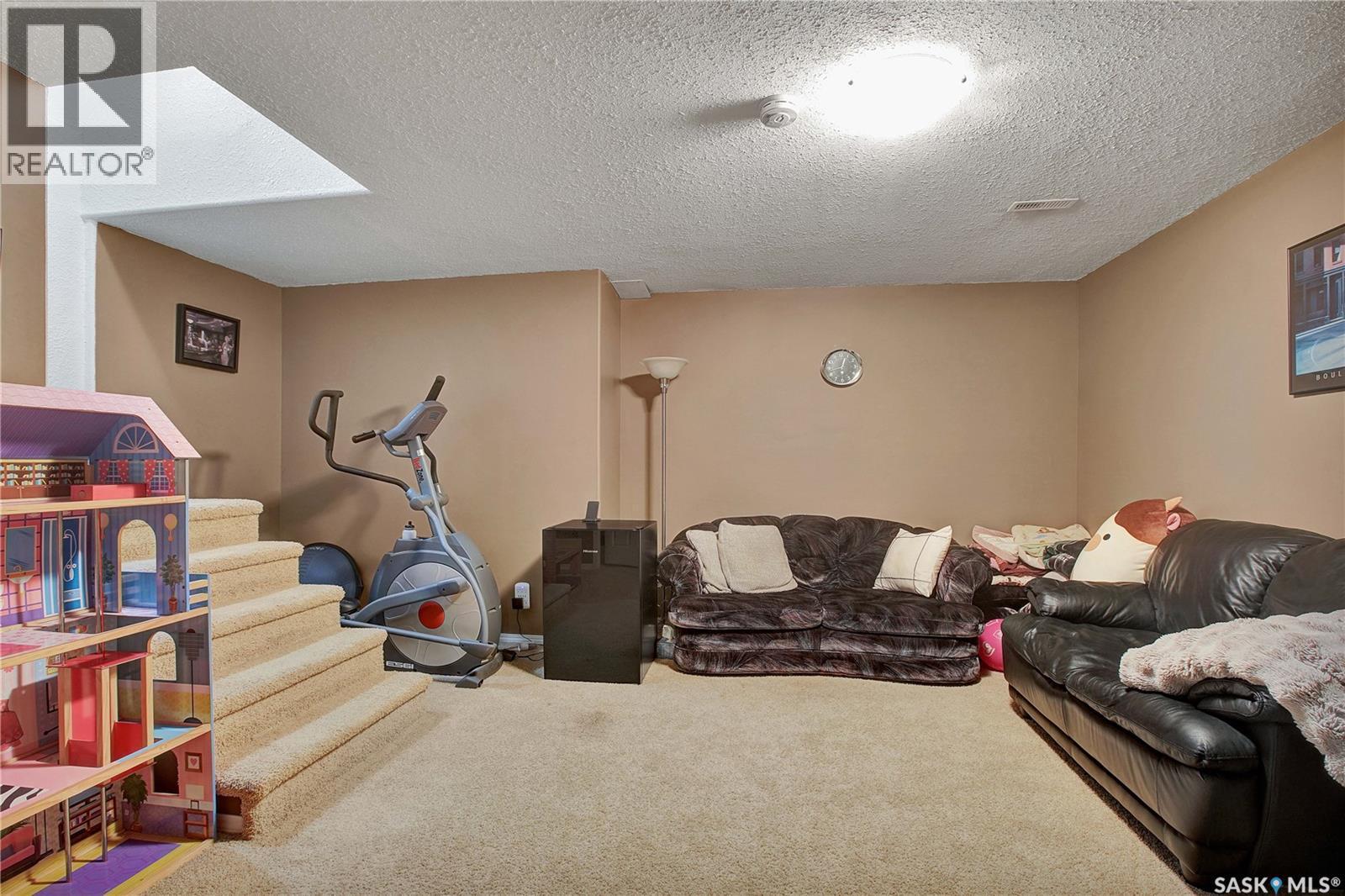 120 615 Mcwillie Avenue, Saskatoon, SK - Indoor
