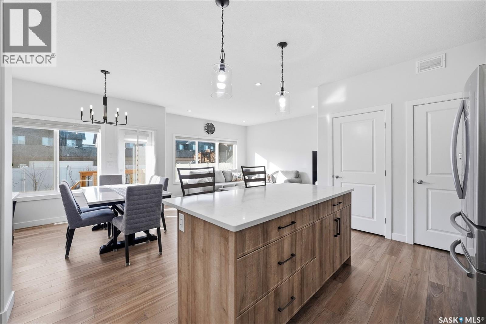 319 Skopik Crescent, Saskatoon, SK - Indoor