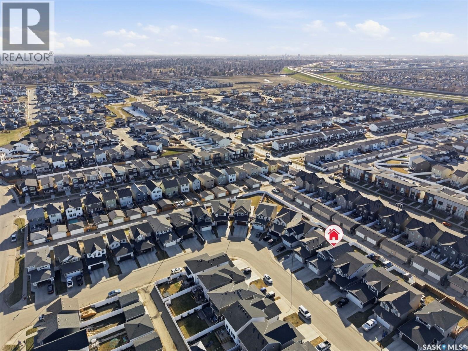 319 Skopik Crescent, Saskatoon, SK - Outdoor With View
