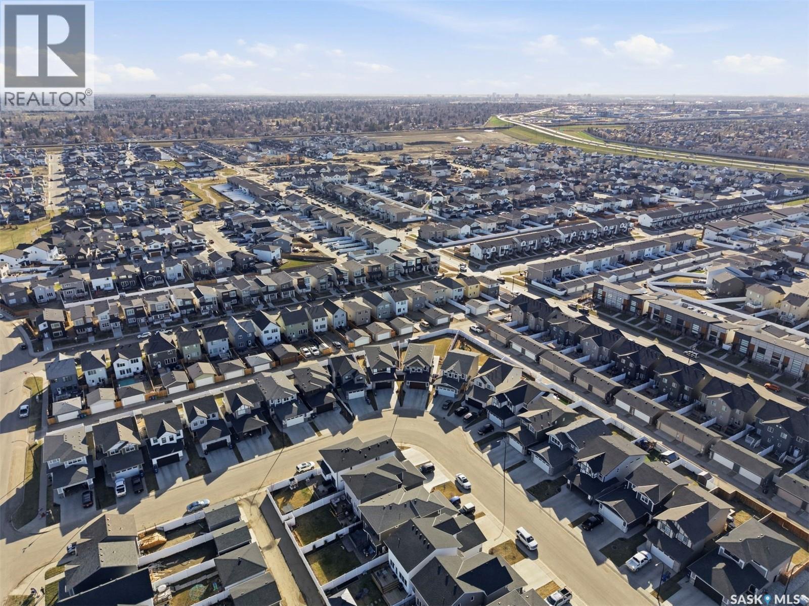 319 Skopik Crescent, Saskatoon, SK - Outdoor With View