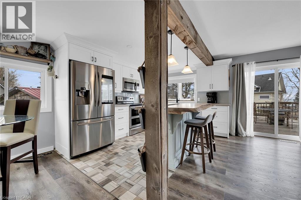 3 Wilcox Drive, Nanticoke, ON - Indoor Photo Showing Kitchen