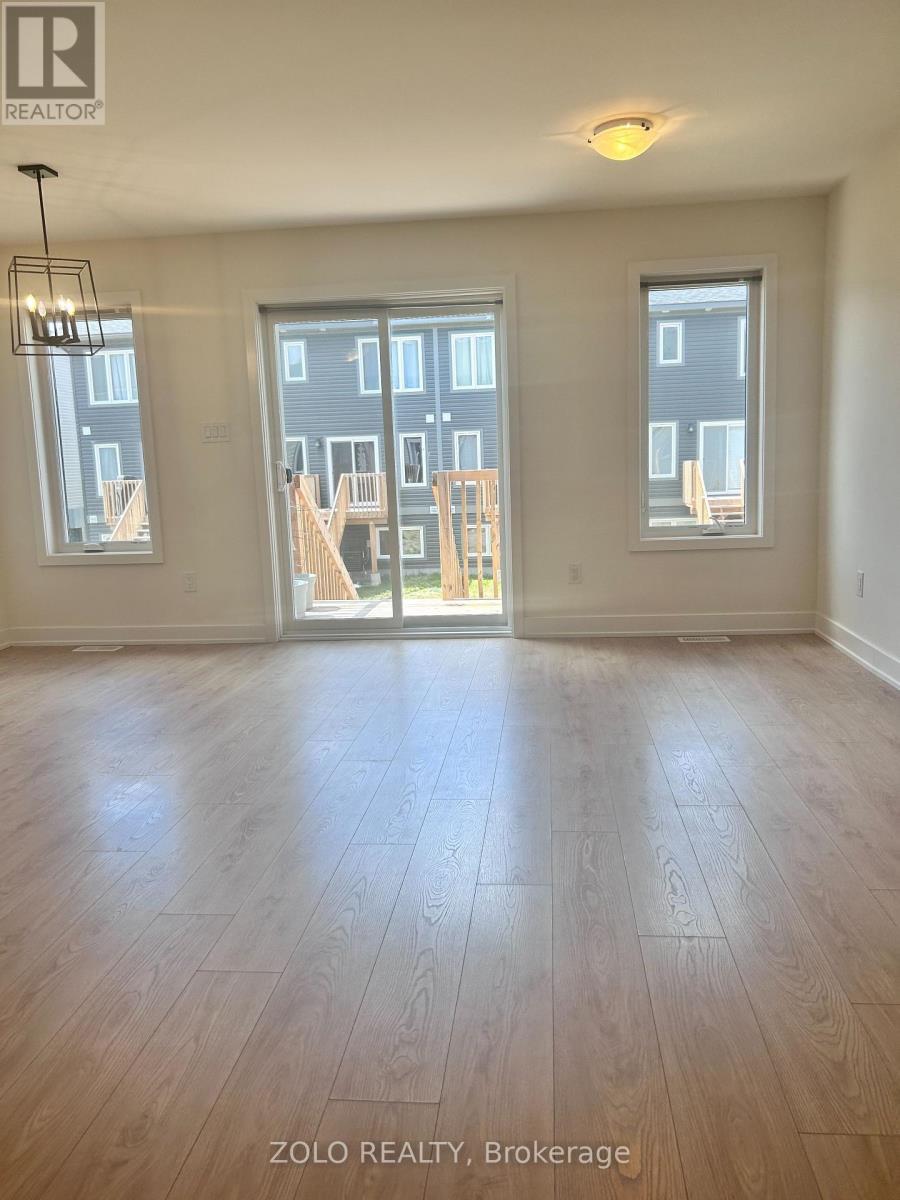 67 Whitcomb Crescent, Smiths Falls, ON - Indoor Photo Showing Other Room