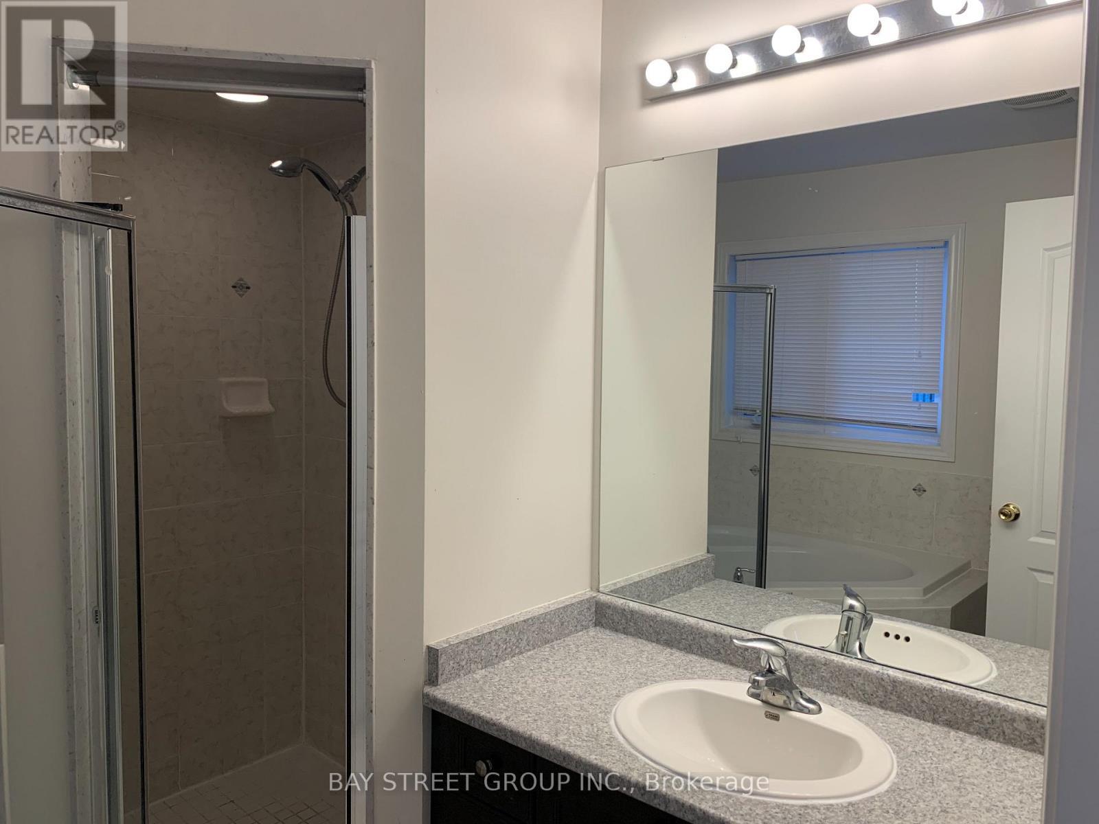 87 Hammersley Boulevard, Markham, ON - Indoor Photo Showing Bathroom