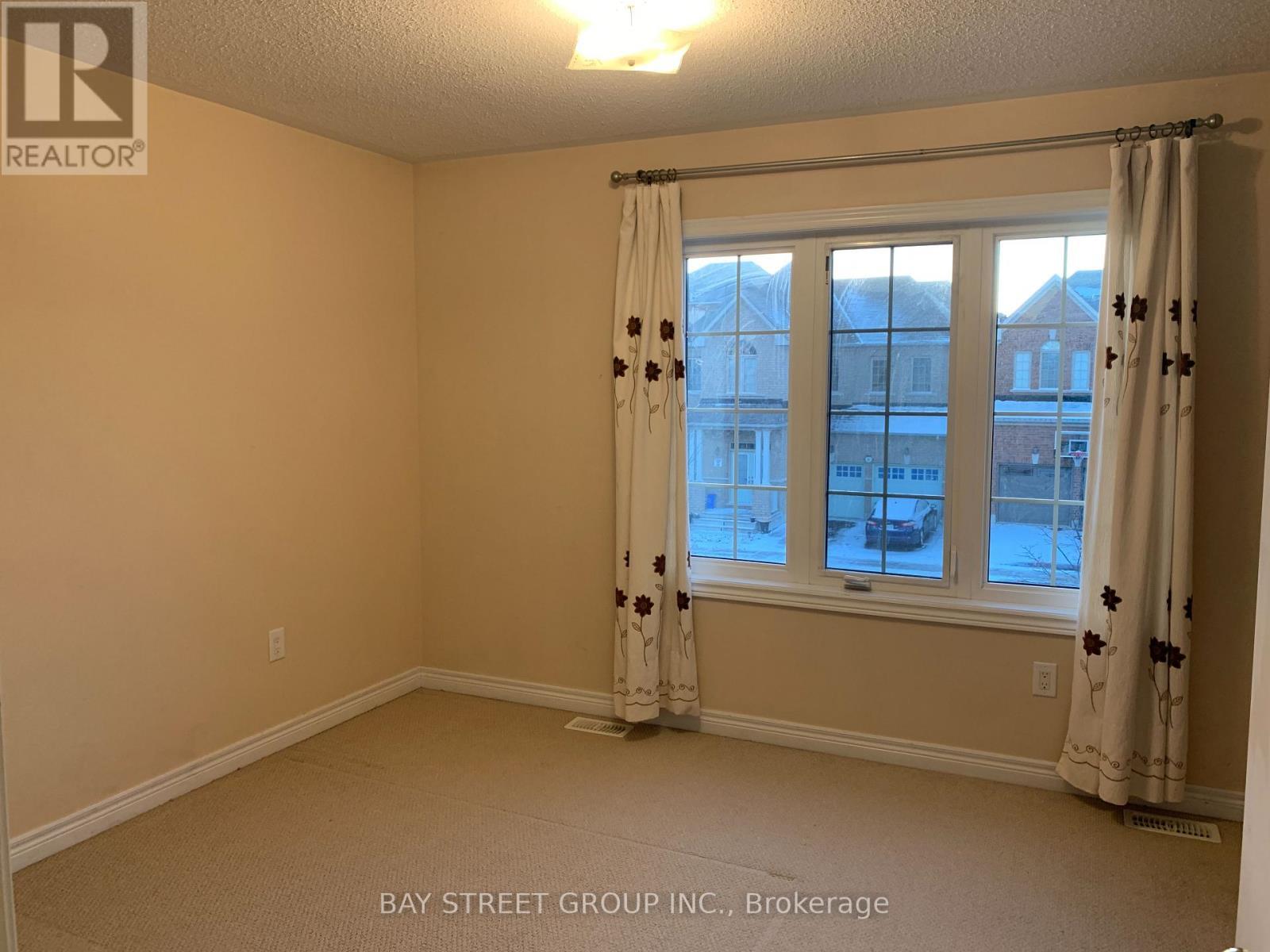 87 Hammersley Boulevard, Markham, ON - Indoor Photo Showing Other Room