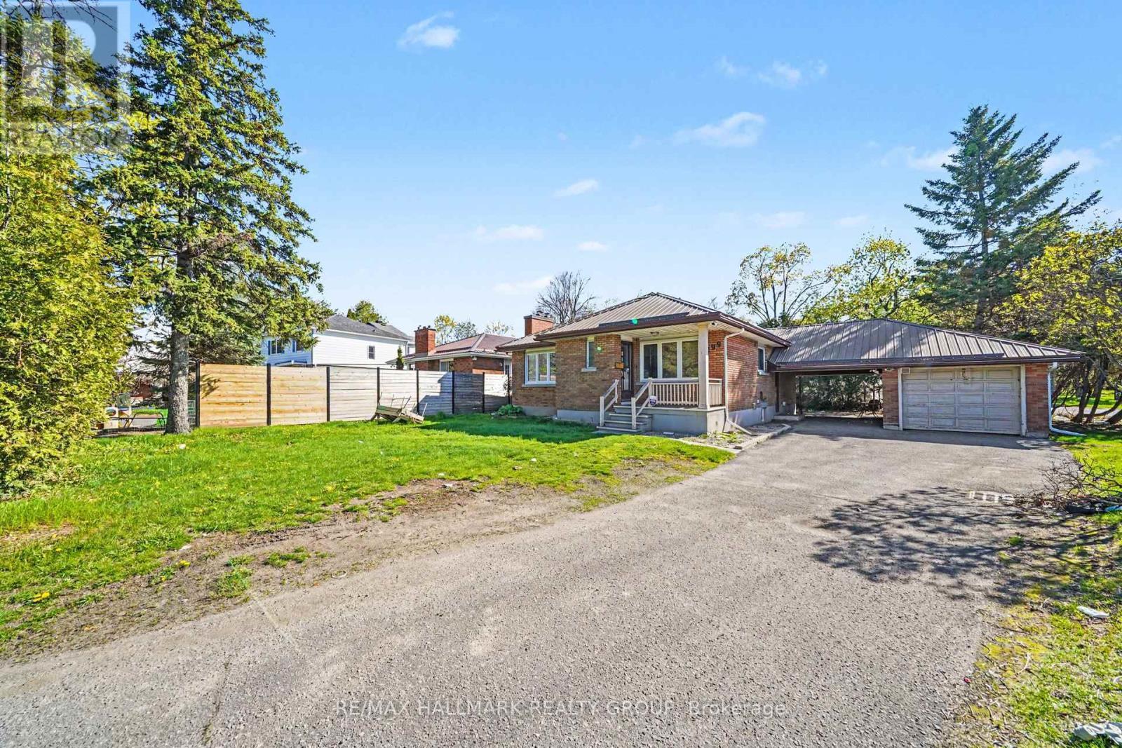 1299 Evans Boulevard, Ottawa, ON - Outdoor