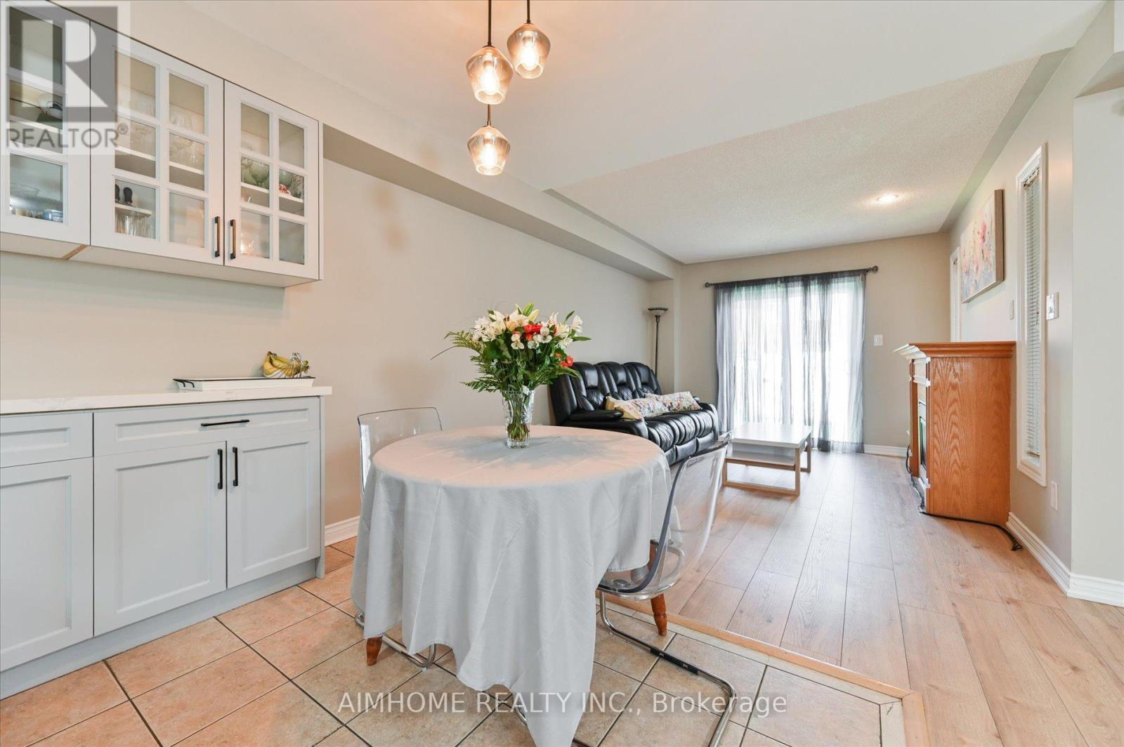 12 Boxhill Road, Markham, ON - Indoor Photo Showing Dining Room
