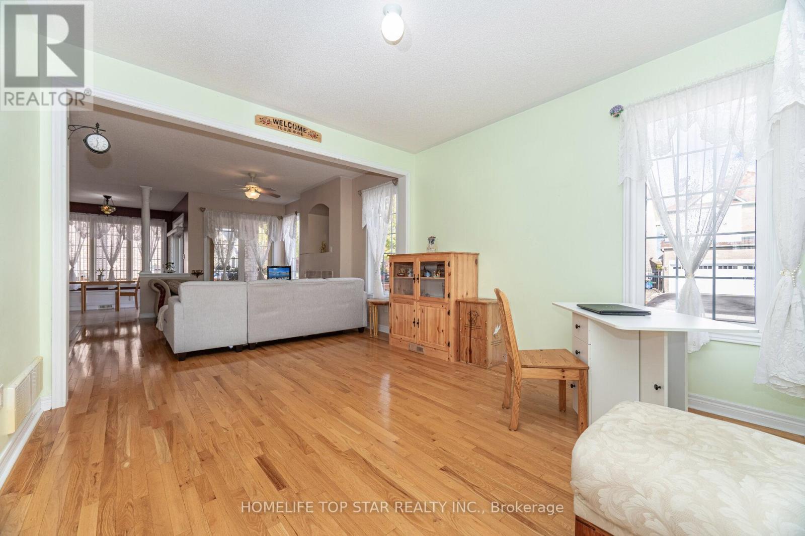 26 Delray Drive E, Markham, ON - Indoor