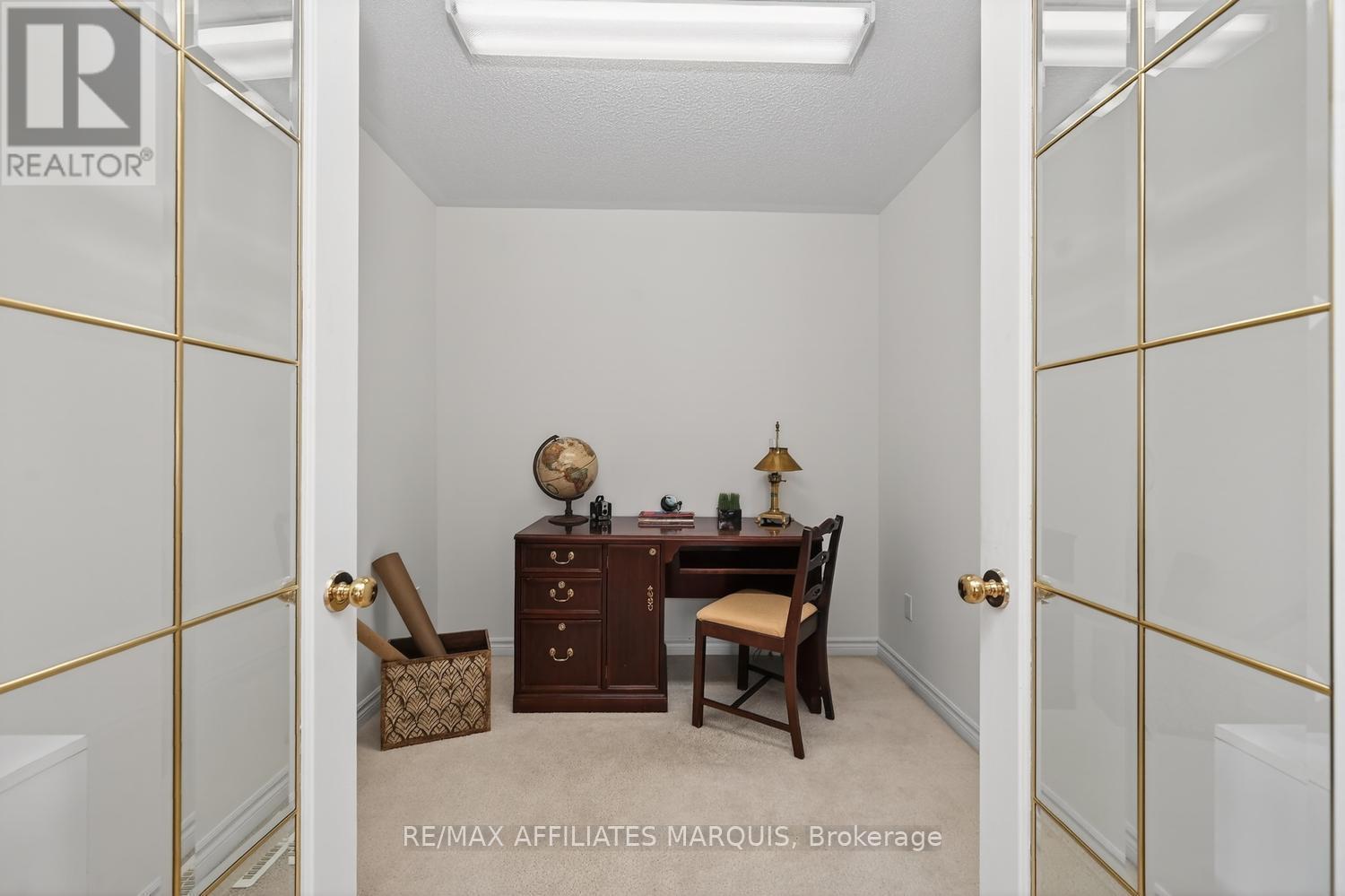 11 Decaria Boulevard, Perth, ON - Indoor Photo Showing Other Room