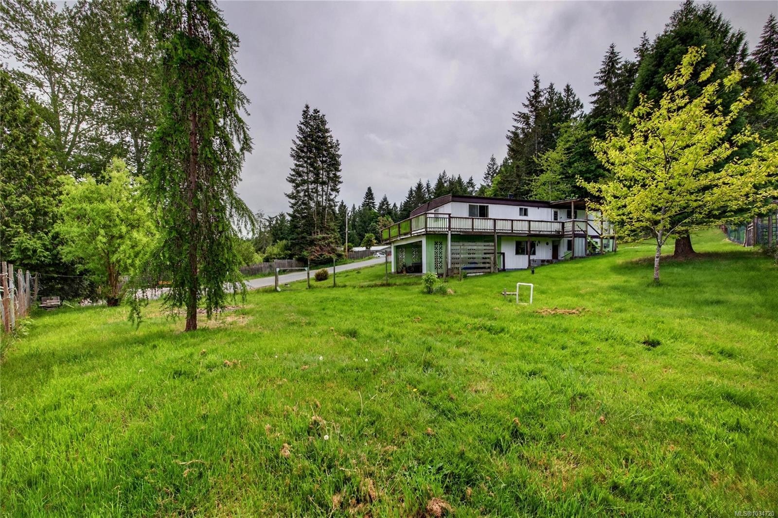 104 Mobrae Ave, Salt Spring, BC