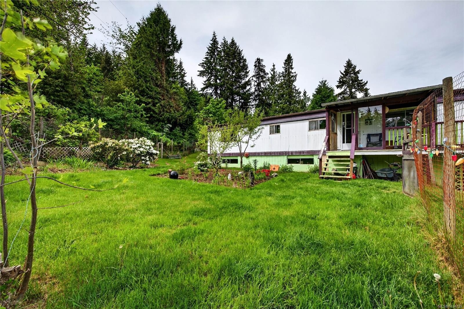 104 Mobrae Ave, Salt Spring, BC