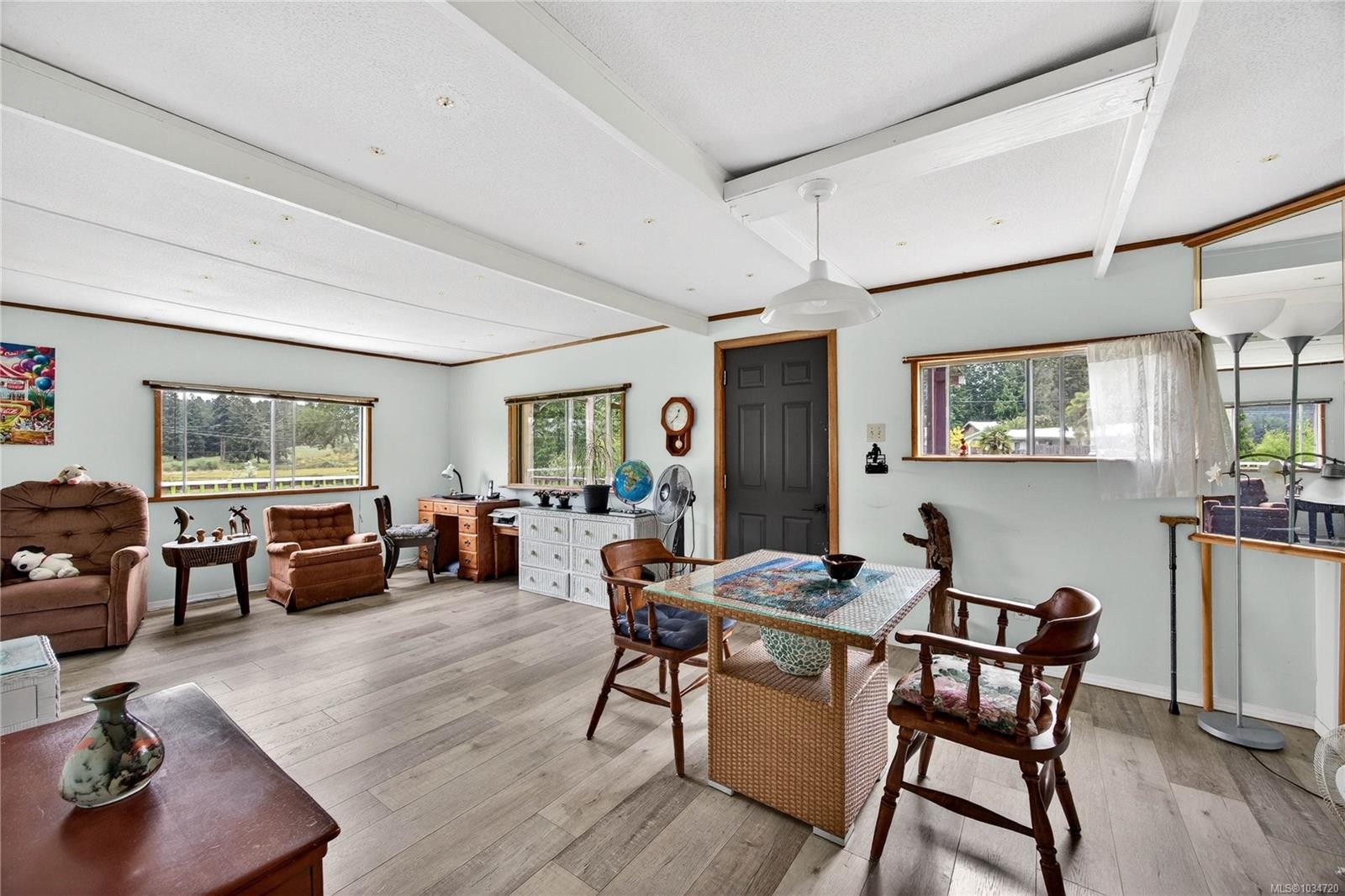 104 Mobrae Ave, Salt Spring, BC