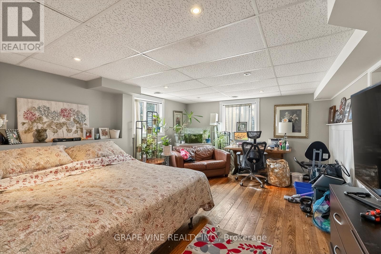 46 Macfarlane Road, Ottawa, ON - Indoor Photo Showing Bedroom