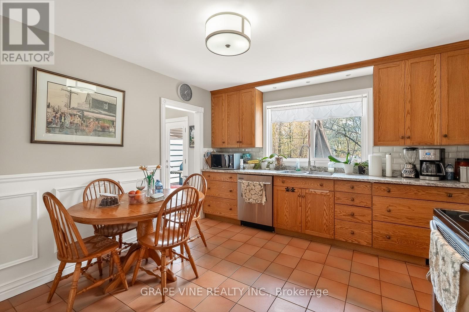 46 Macfarlane Road, Ottawa, ON - Indoor