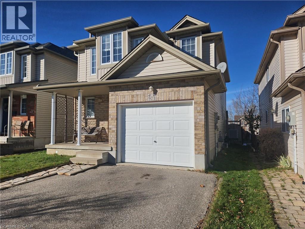 View of front of property featuring a porch - 973 Atlantic Boulevard, Waterloo, ON - Outdoor