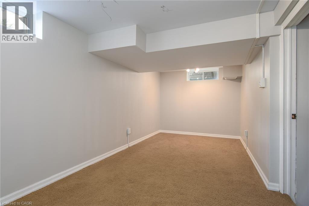 973 Atlantic Boulevard, Waterloo, ON - Indoor Photo Showing Other Room