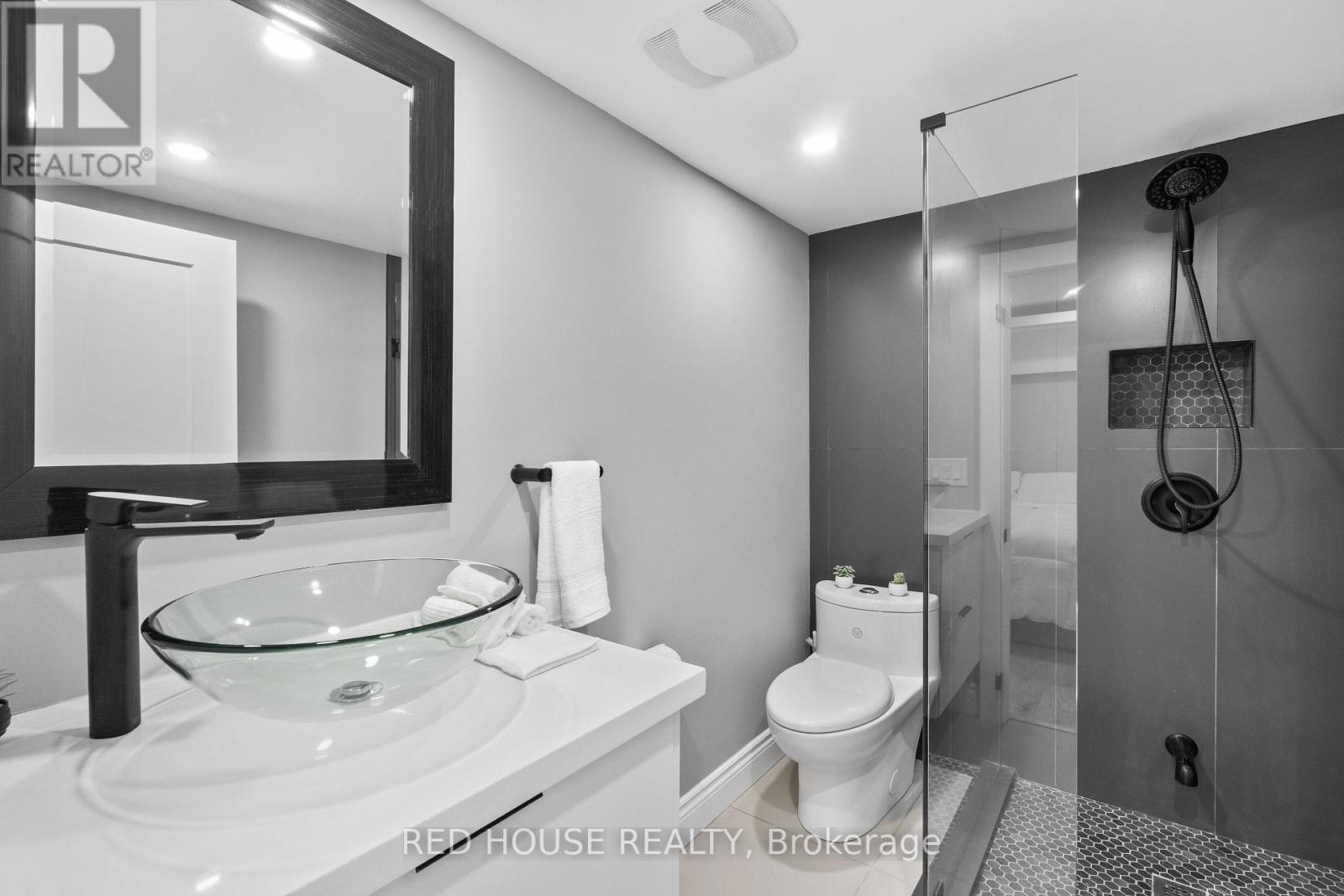 46 Dolobram Trail, Brampton, ON - Indoor Photo Showing Bathroom