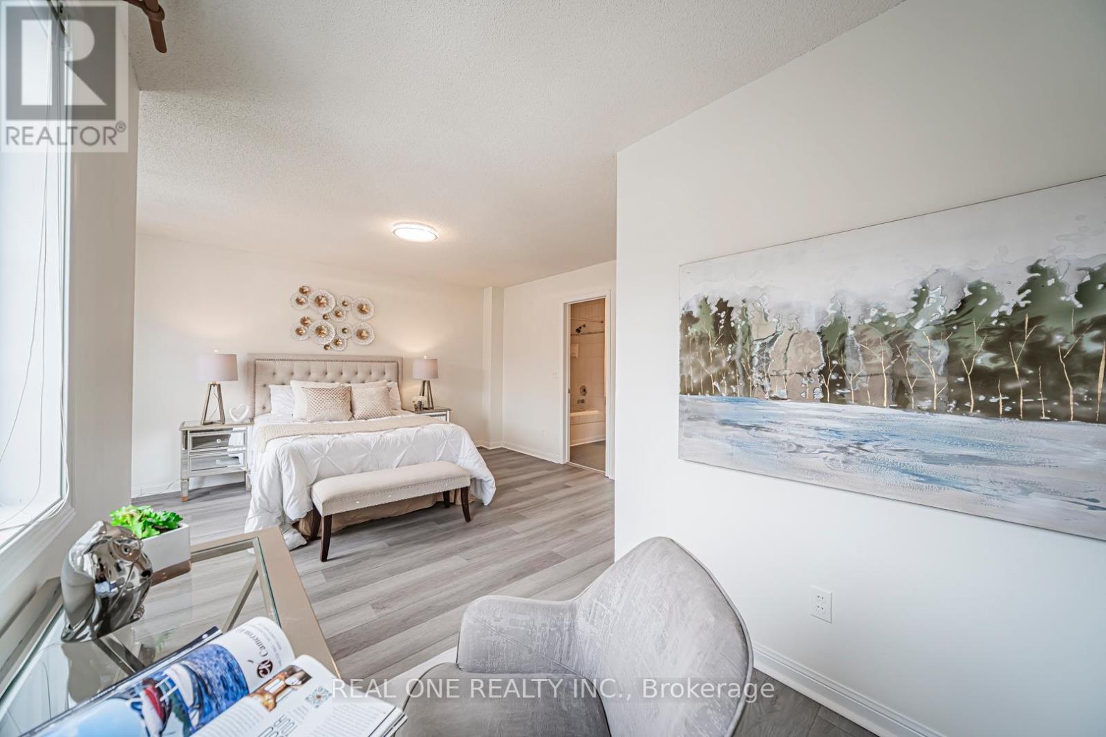 17 - 12 St Moritz Way, Markham, ON - Indoor Photo Showing Bedroom