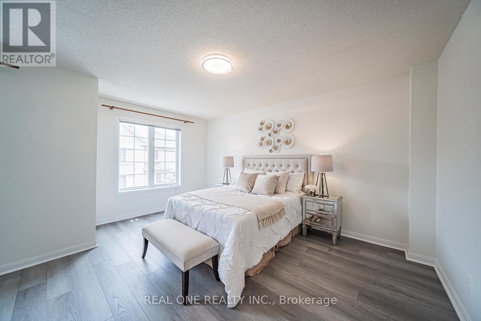 17 - 12 St Moritz Way, Markham, ON - Indoor Photo Showing Bedroom