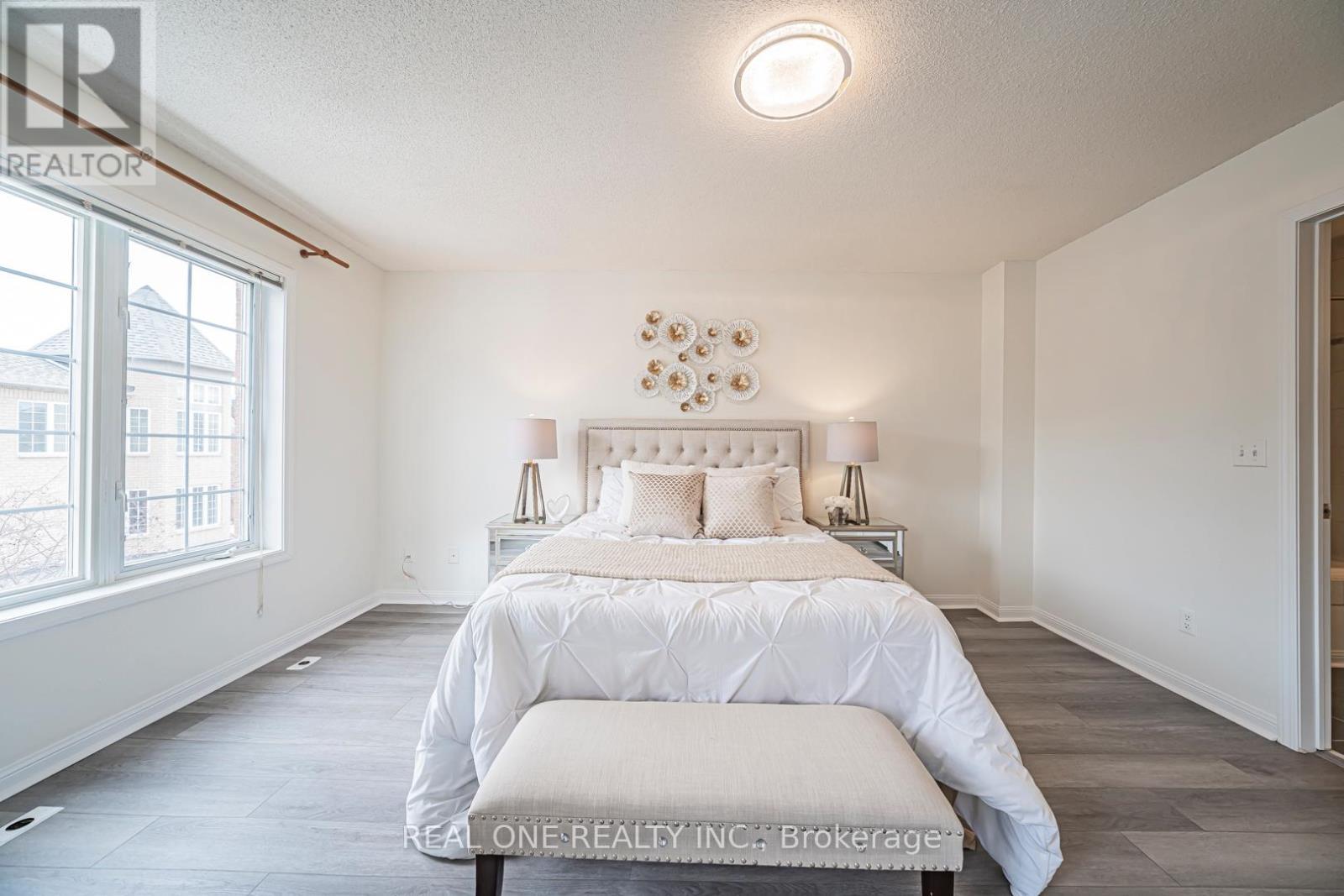 17 - 12 St Moritz Way, Markham, ON - Indoor Photo Showing Bedroom
