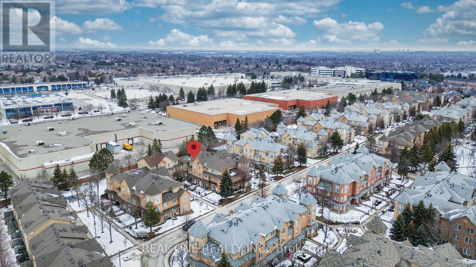 17 - 12 St Moritz Way, Markham, ON - Outdoor With View