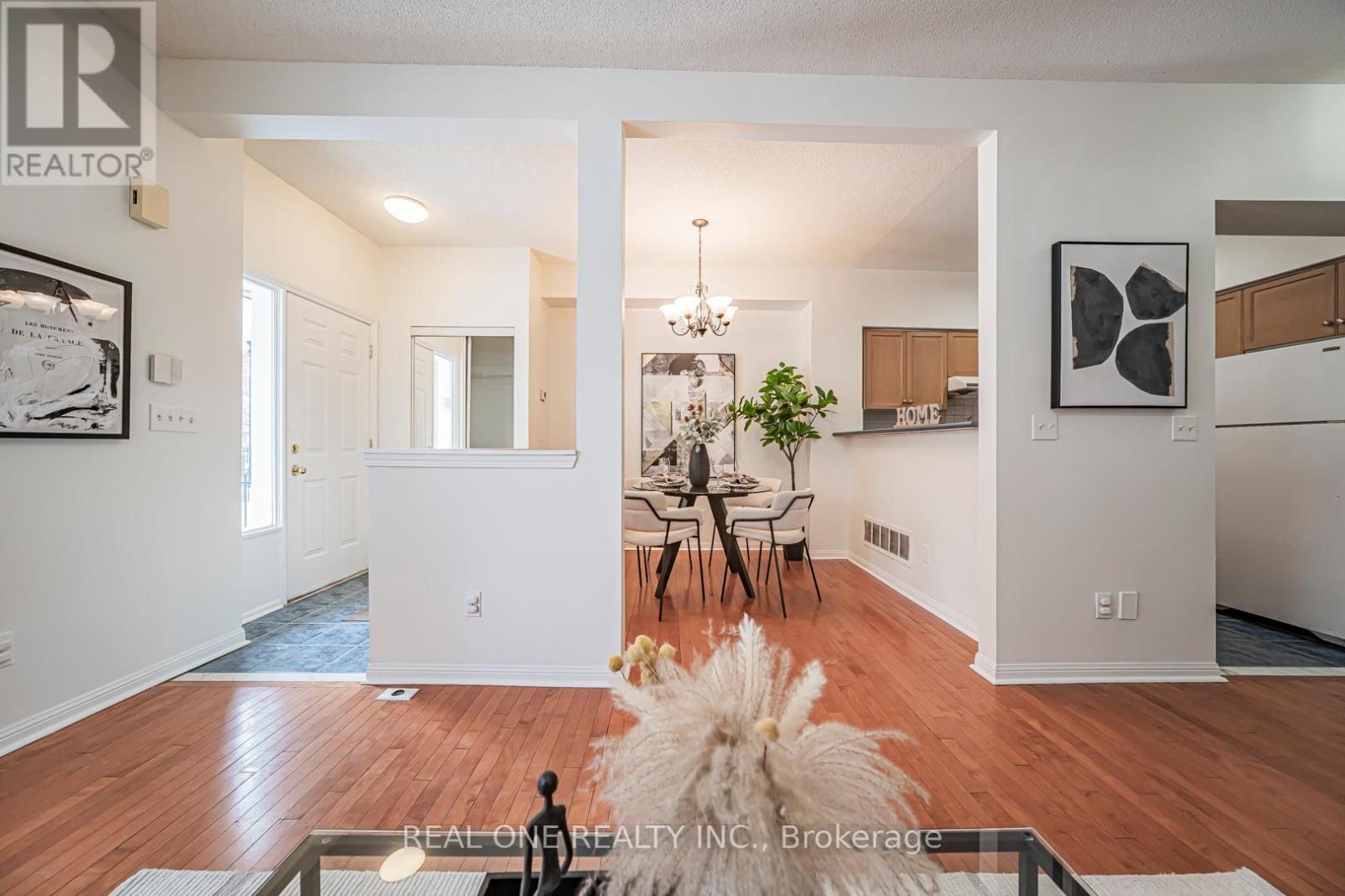 17 - 12 St Moritz Way, Markham, ON - Indoor