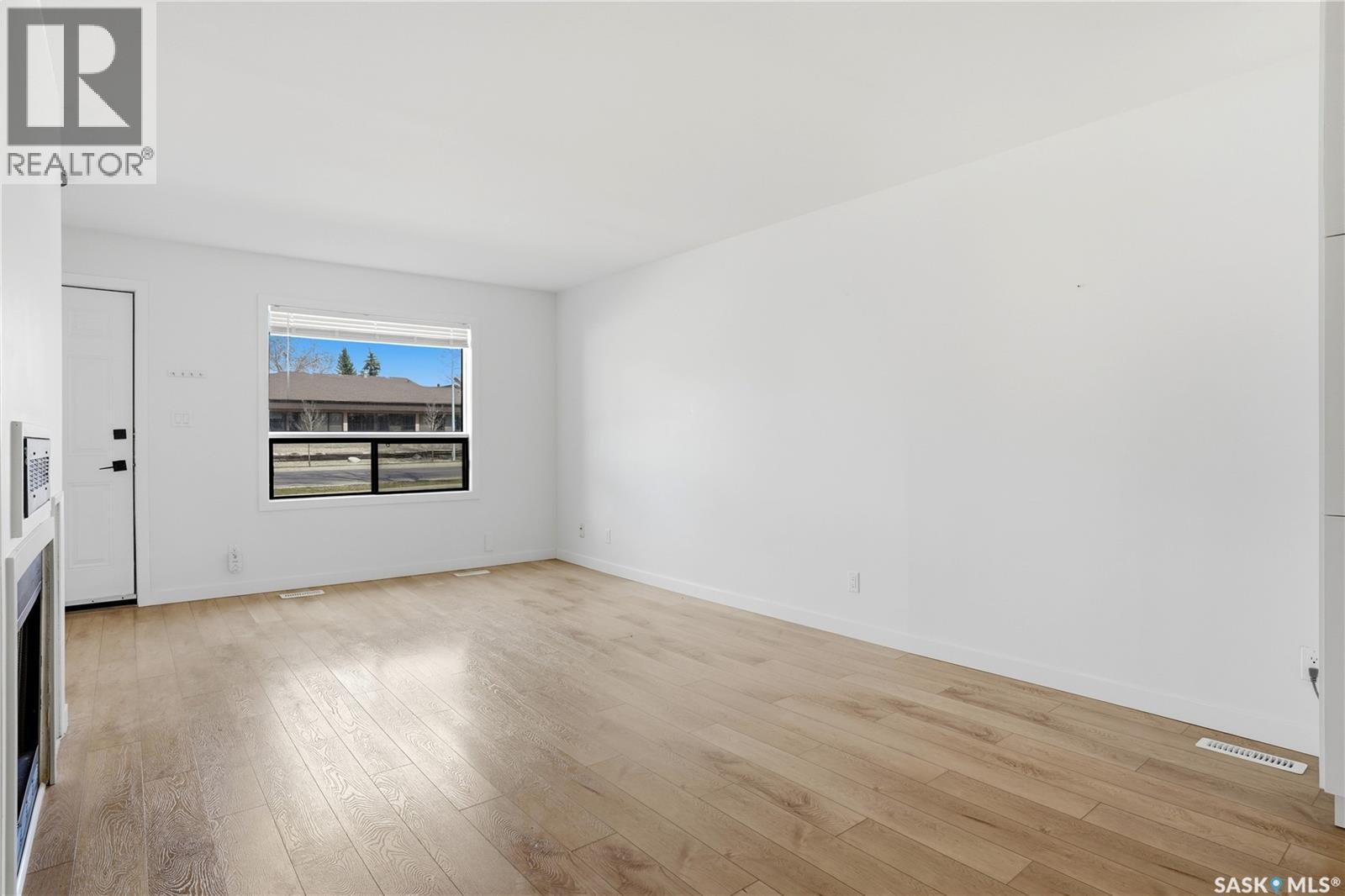 6501 Rochdale Boulevard, Regina, SK - Indoor Photo Showing Other Room