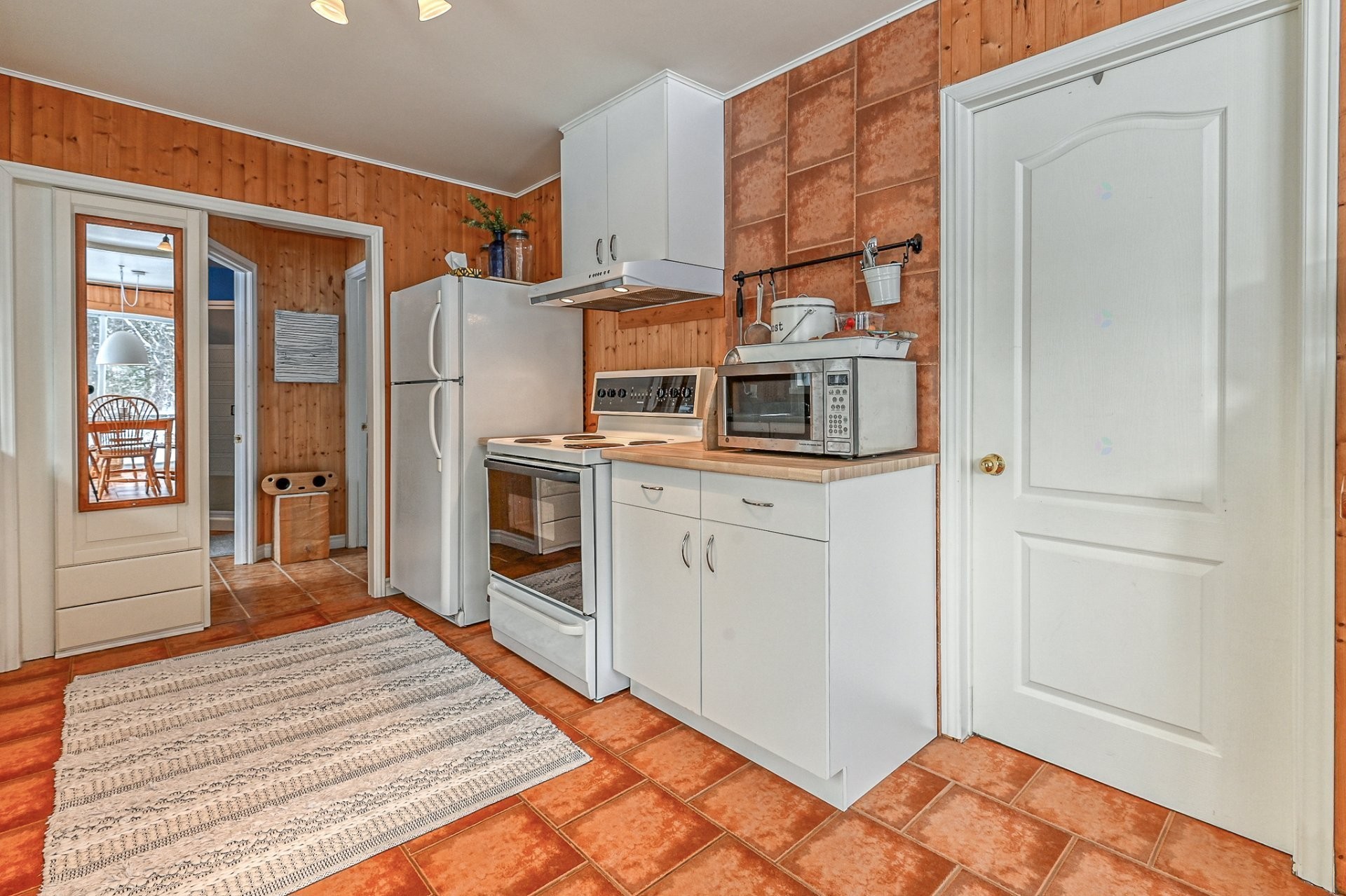 Kitchen - 135 Ch. Bisson N., Amherst, QC - Indoor Photo Showing Kitchen