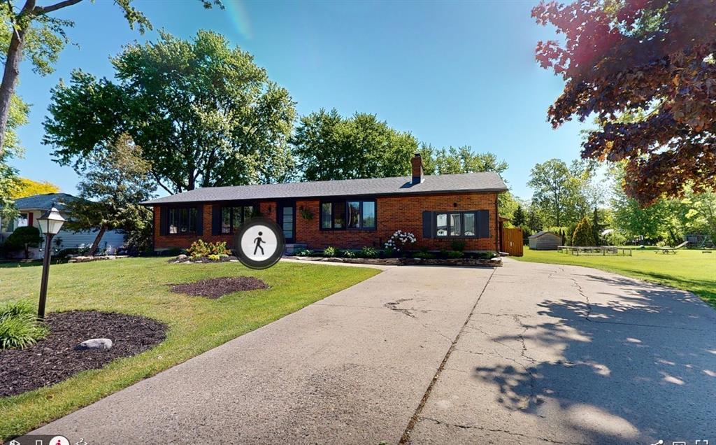 6736 Camlachie Road, Plympton-Wyoming, ON