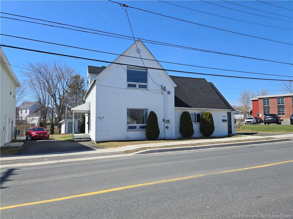 342-344 Main St, Bathurst, NB