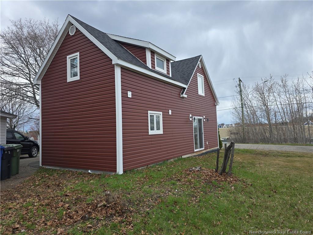 245 Pleasant, Bathurst, NB