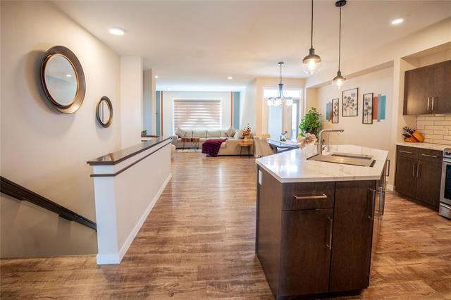 77 Kestrel Way, Winnipeg, MB