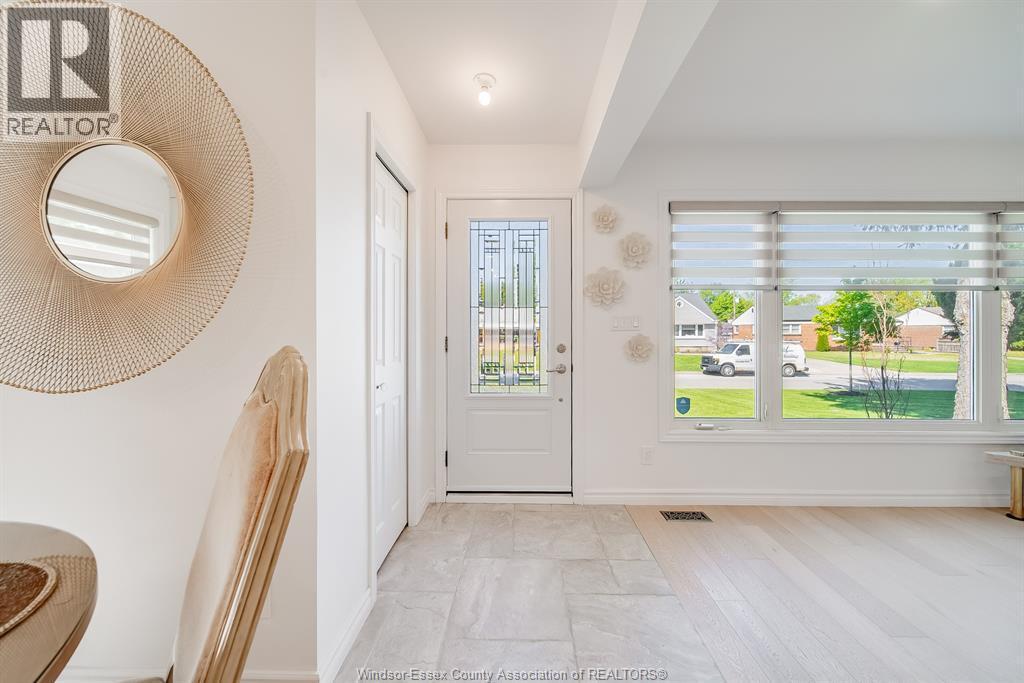 3094 Bruce, Windsor, ON - Indoor Photo Showing Other Room