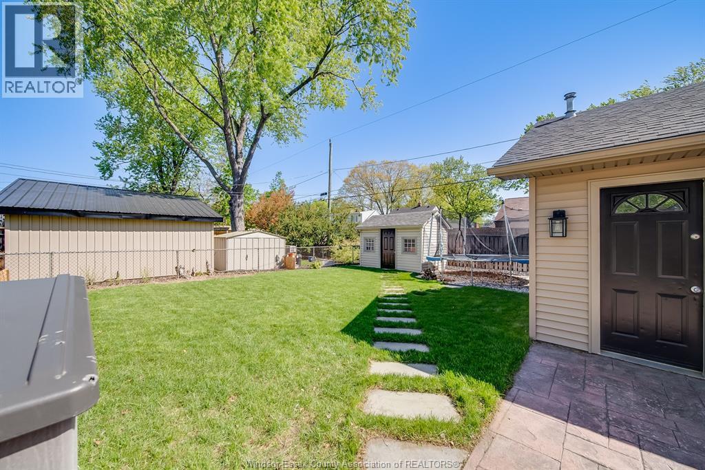 3094 Bruce, Windsor, ON - Outdoor