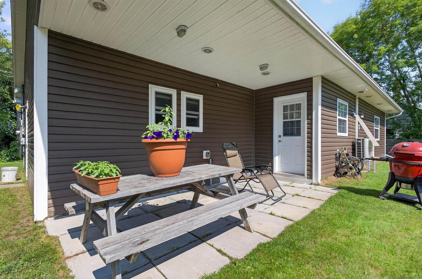 17 Moore Street, Truro, NS