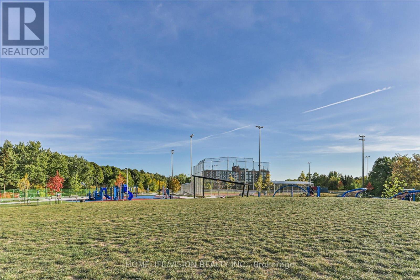 255 Cedar Avenue, Richmond Hill, ON - Outdoor With View