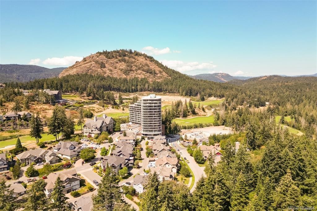 #711-2000 Hannington Rd, Langford, BC