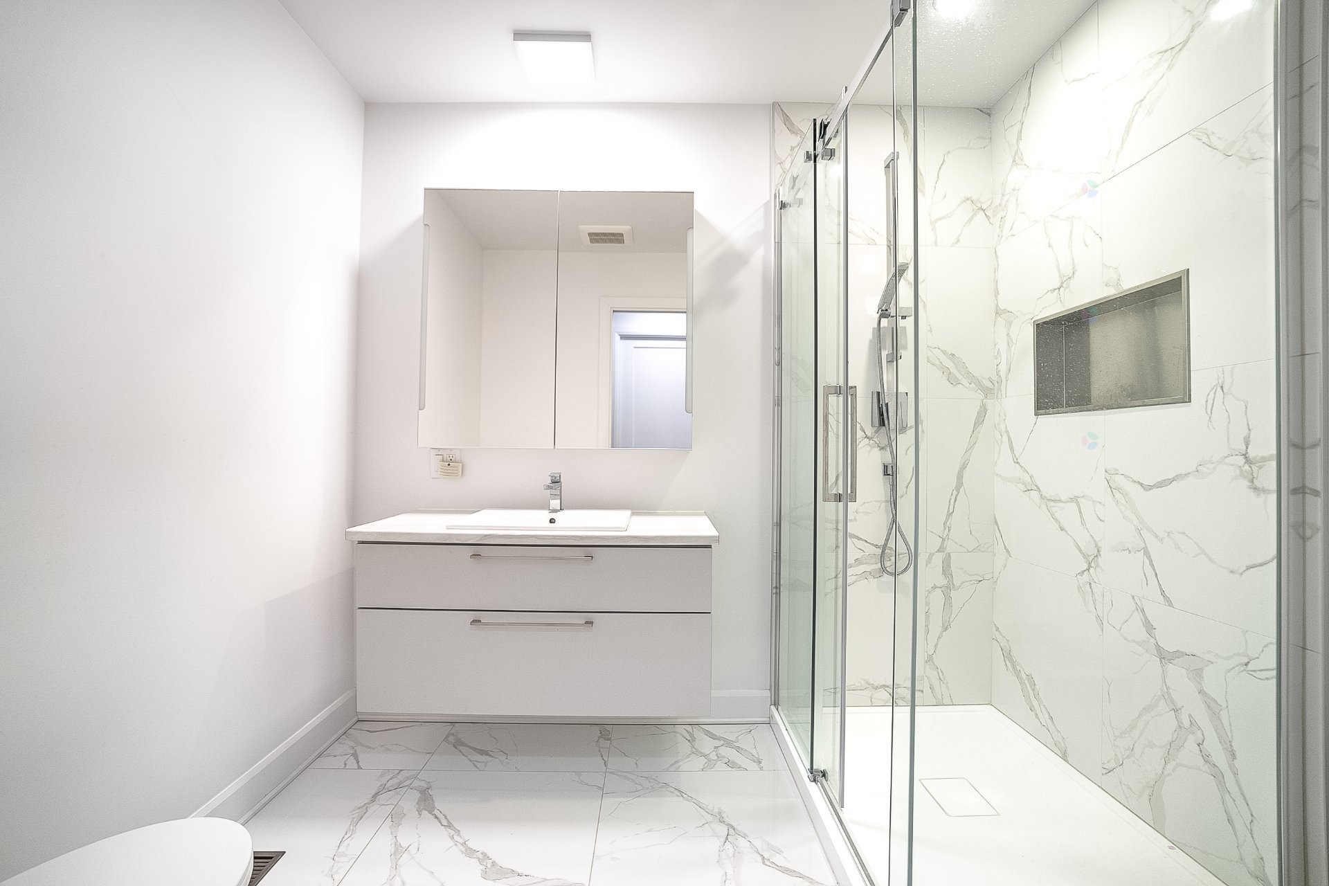 Salle de bains - 24Z Av. Des Chênes, Candiac, QC - Indoor Photo Showing Bathroom