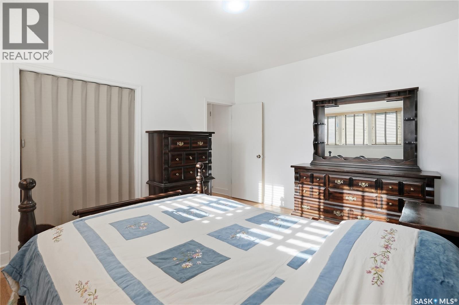 3708 Albert Street, Regina, SK - Indoor Photo Showing Bedroom